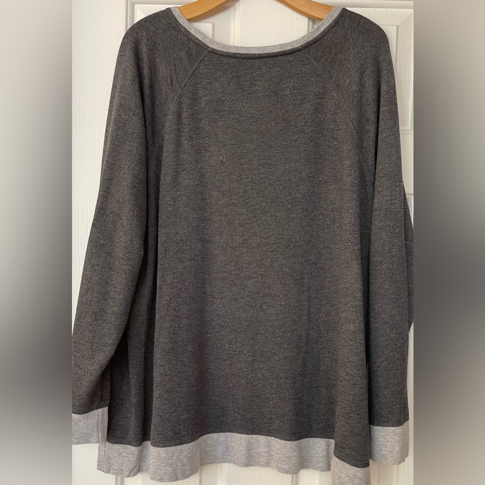 Style and Company holiday sweater gently worn. - Picture 2 of 3